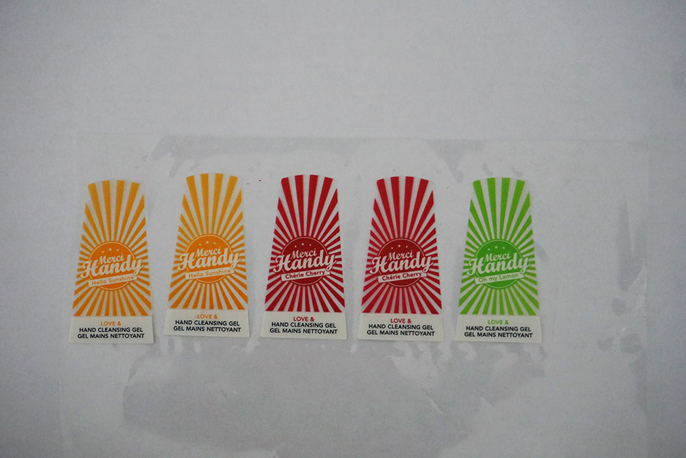 日(ri)化、百(bai)貨類(lei)标簽(qian)